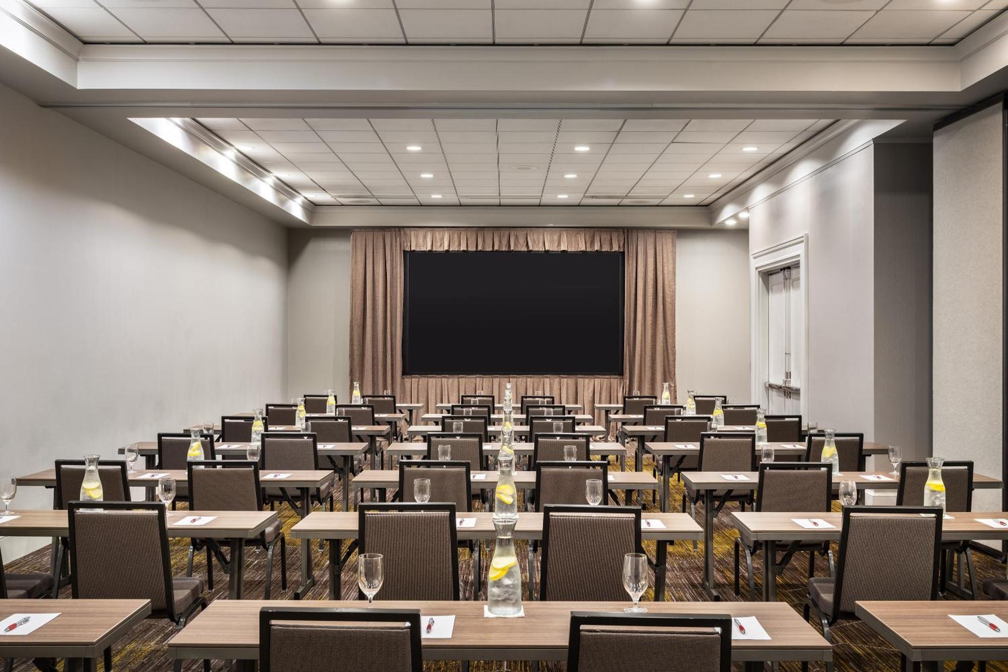 Dallas/Fort Worth Marriott Hotel & Golf Club At Champions Circle Roanoke Exterior photo